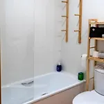아파트 Precioso Estudio -centrico-garaje- Moderno