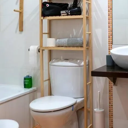 Apartment Precioso Estudio -centrico-garaje- Moderno-netflix Vigo