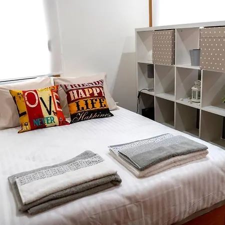 Apartment Precioso Estudio -centrico-garaje- Moderno-netflix Vigo