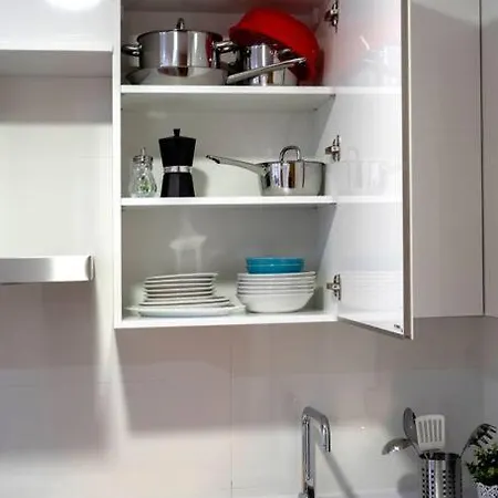 Precioso Estudio -centrico-garaje- Moderno-netflix Appartement