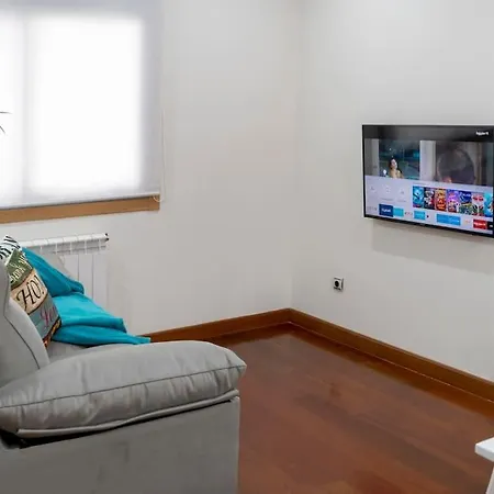 Precioso Estudio -centrico-garaje- Moderno-netflix Apartment Vigo
